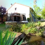 Prázdninový dům Maison Chaleureuse Proche De Avec Un Grand Jardin *