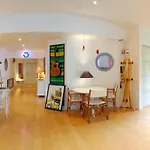 Prázdninový dům Maison Chaleureuse Proche De Avec Un Grand Jardin Montluçon