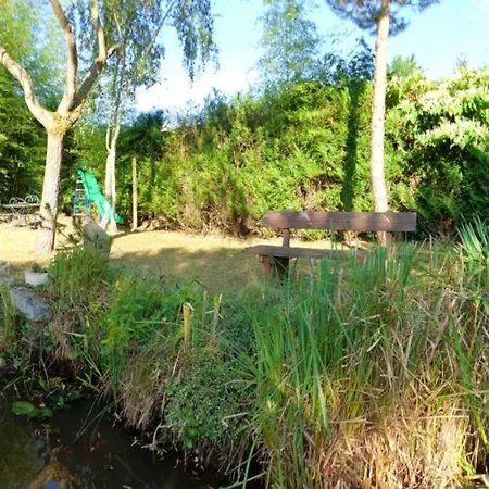 Maison Chaleureuse Proche De Avec Un Grand Jardin Montluçon